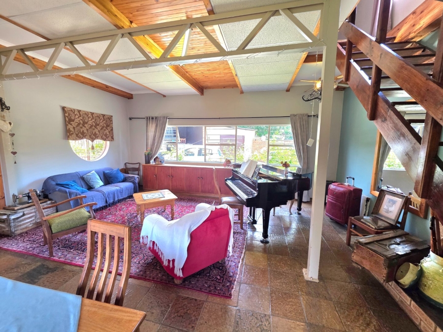 5 Bedroom Property for Sale in Panorama Free State